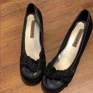 American Eagle Wedges